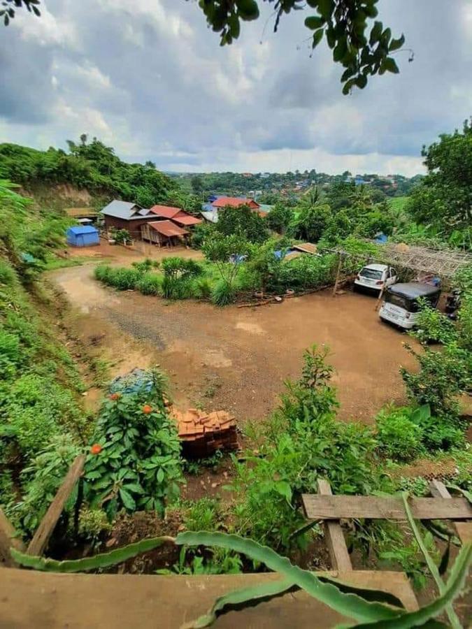 Tree Lodge Banlung מראה חיצוני תמונה