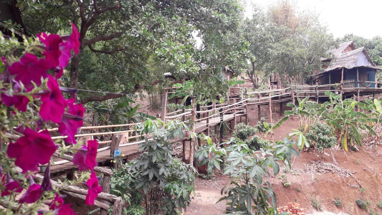 Tree Lodge Banlung מראה חיצוני תמונה